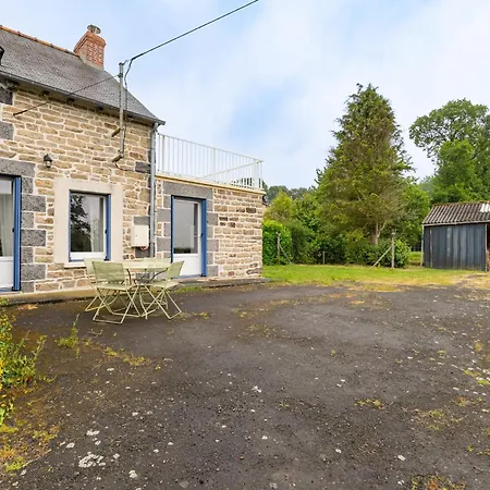 La Maison Des Chevaux Casa de Férias Saint-Vran